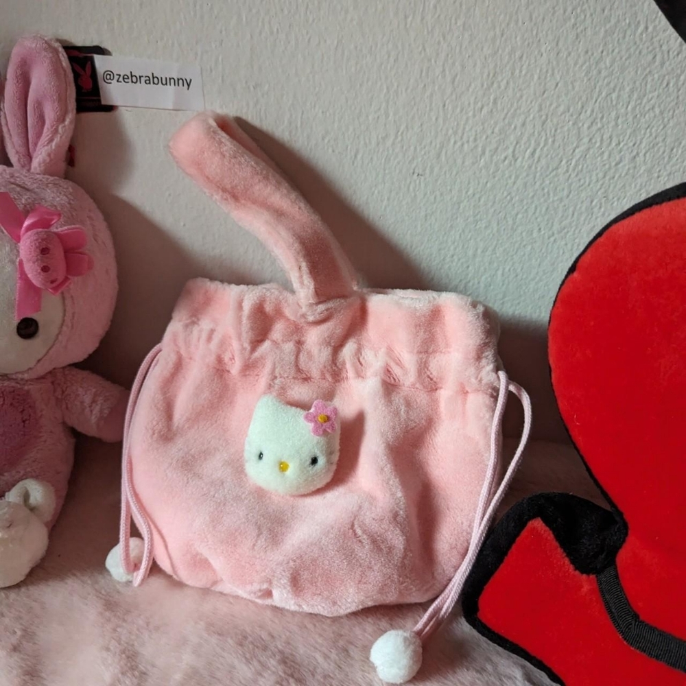 hello kitty small drawstring bag